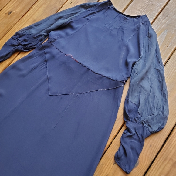 True Vintage 1930's 30's M navy blue cuffed long sleeve dress - Picture 3 of 6